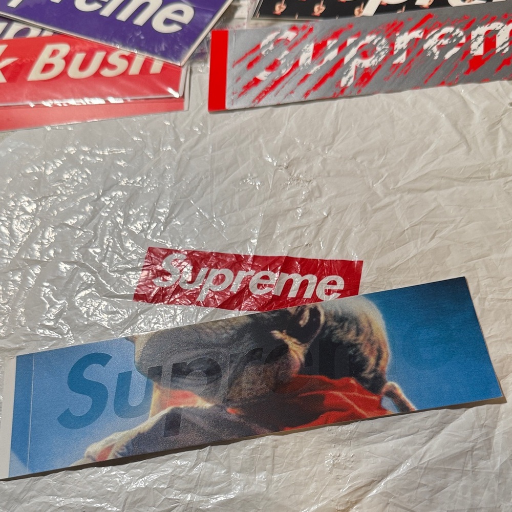 $OLD *Depop New Supreme E.T. The Extra-Terrestrial Box Logo Sticker FW15